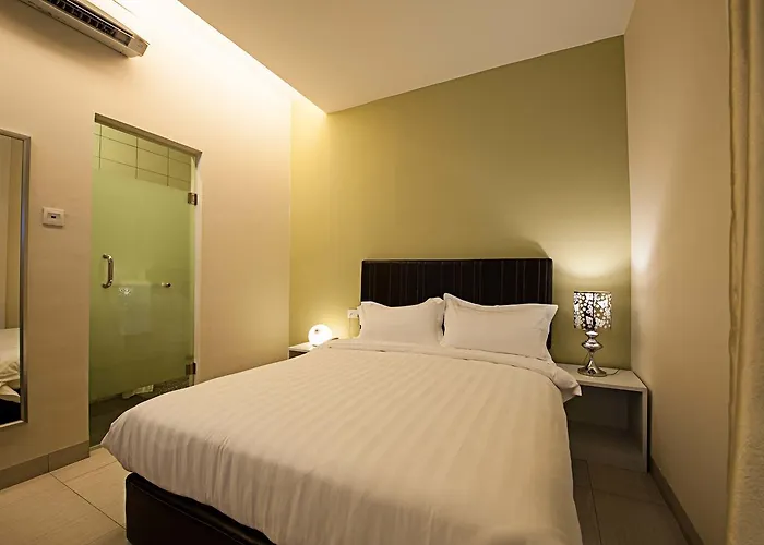 Seven Hotel