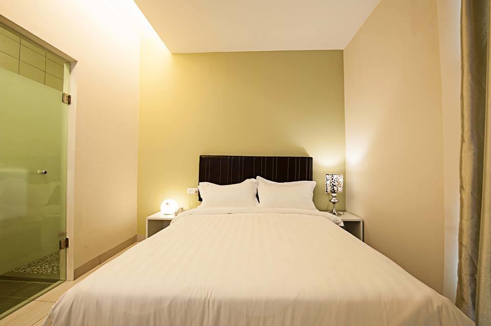 Hotel Seven